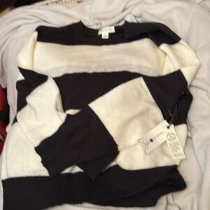 Women’s pullover